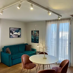 Atenea Palace Luxury Rooms - Atenea Collection Penzion
